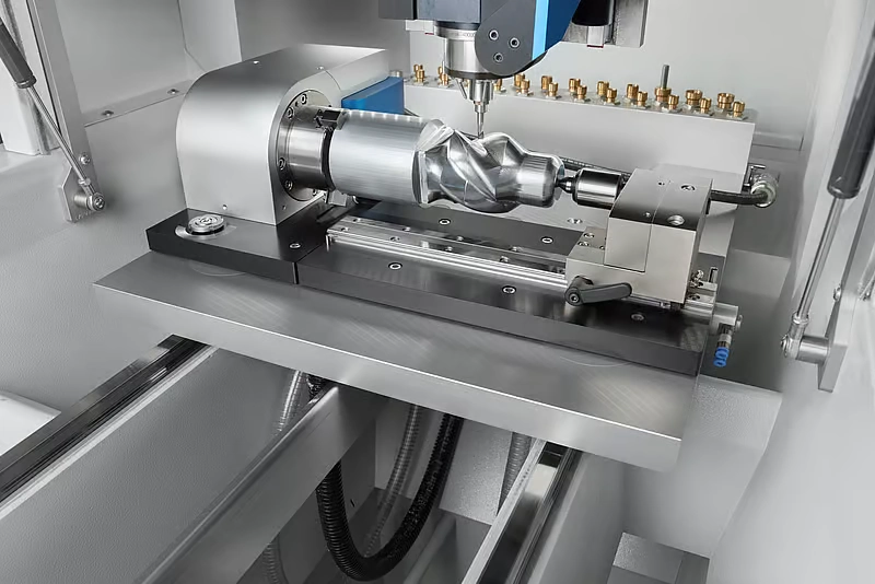 Benefits of Comprehensive Metalworking Machinery in Home Building Projects