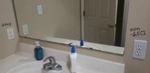 Do bathrooms need GFCI outlets